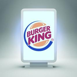 Lona Backlight com ilhos Lona 440g  4x0 Brilho Reforço e Ilhós 